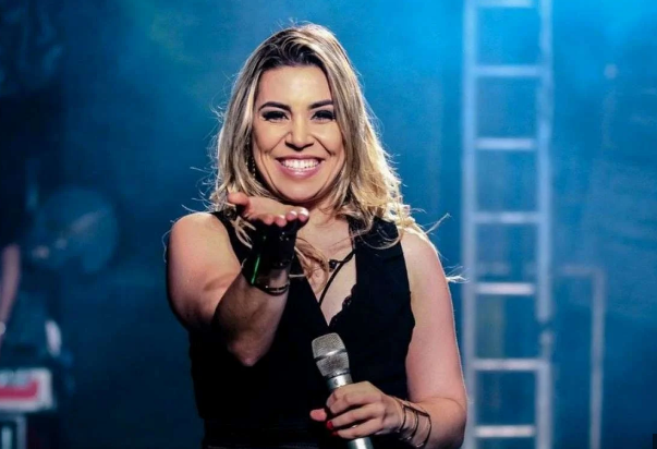 Toma aqui uns 50 reais